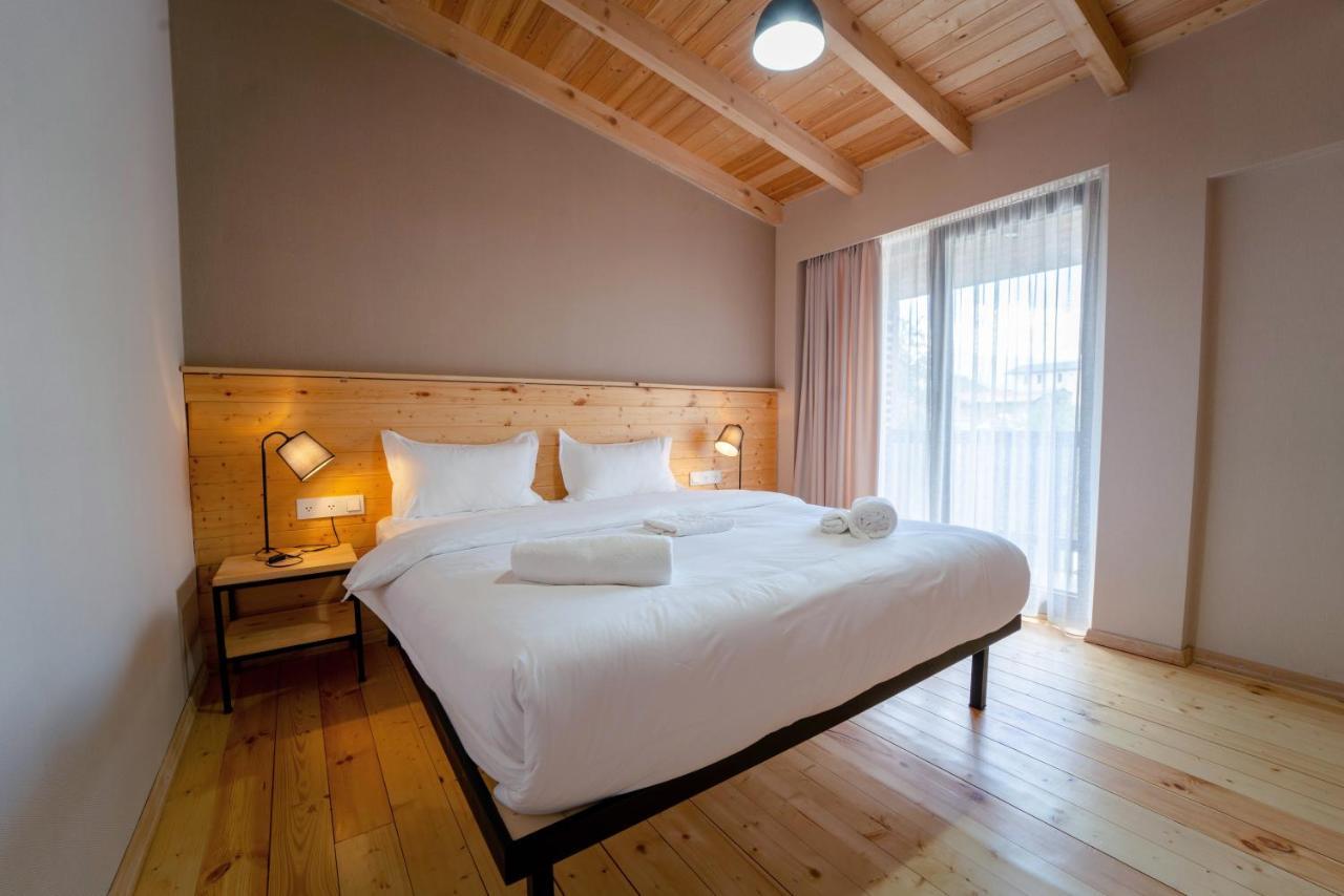 Hotel Lahili Mestia Exteriör bild